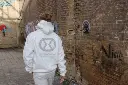 hoodie offwhite achter.webp